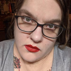 Meet your Posher, Cali